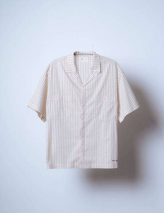 Embroidered short-sleeve bowling shirt [pinstripe beige]