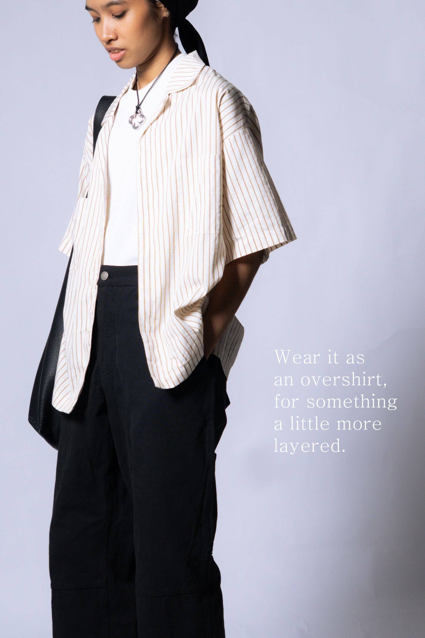 embroidered short-sleeve bowling shirt [pinstripe beige].