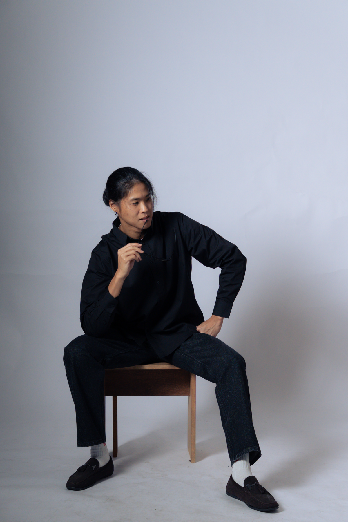 STUDIO straight cut jeans [black]