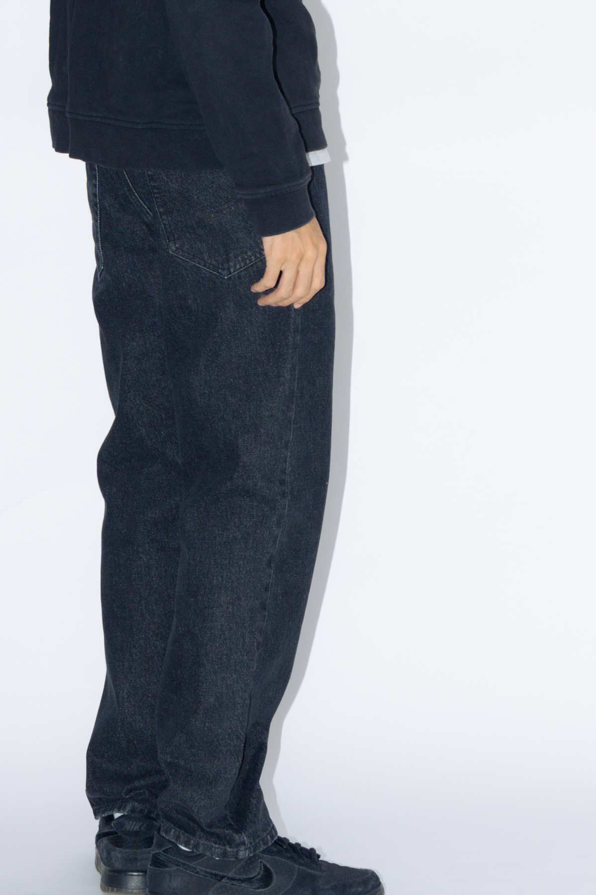 straight cut jeans [black]