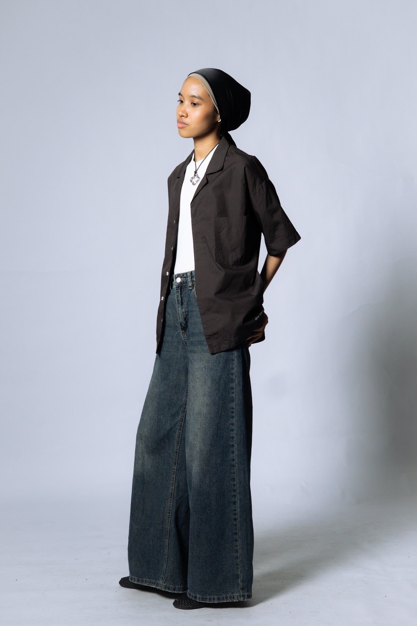 embroidered short-sleeve bowling shirt [sable brown poplin]