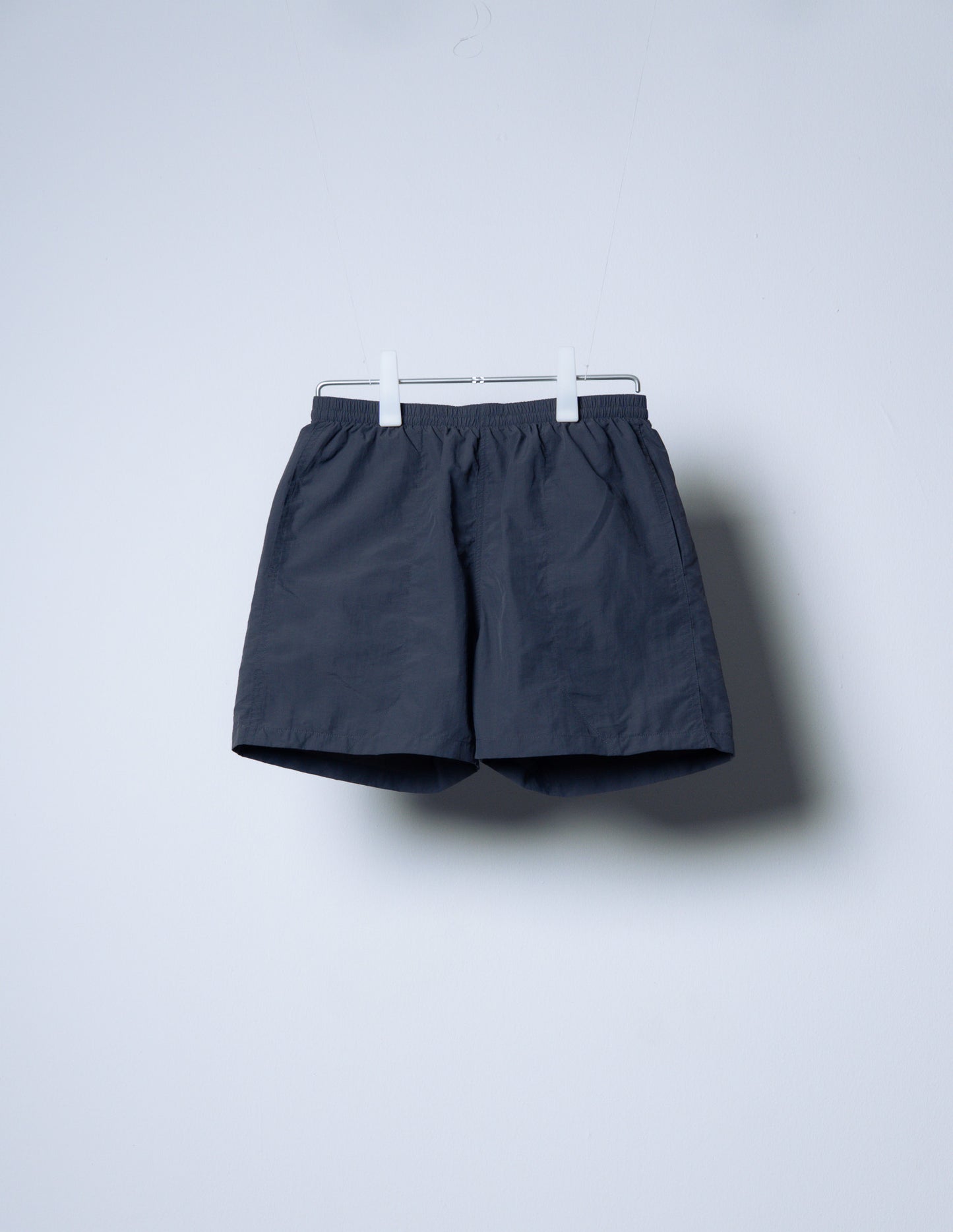 ctw1 ultralight shell shorts [charcoal]