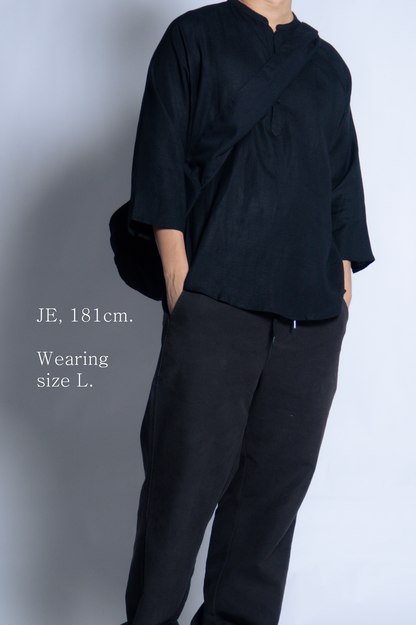 sw1 linen raglan henley [ink black]