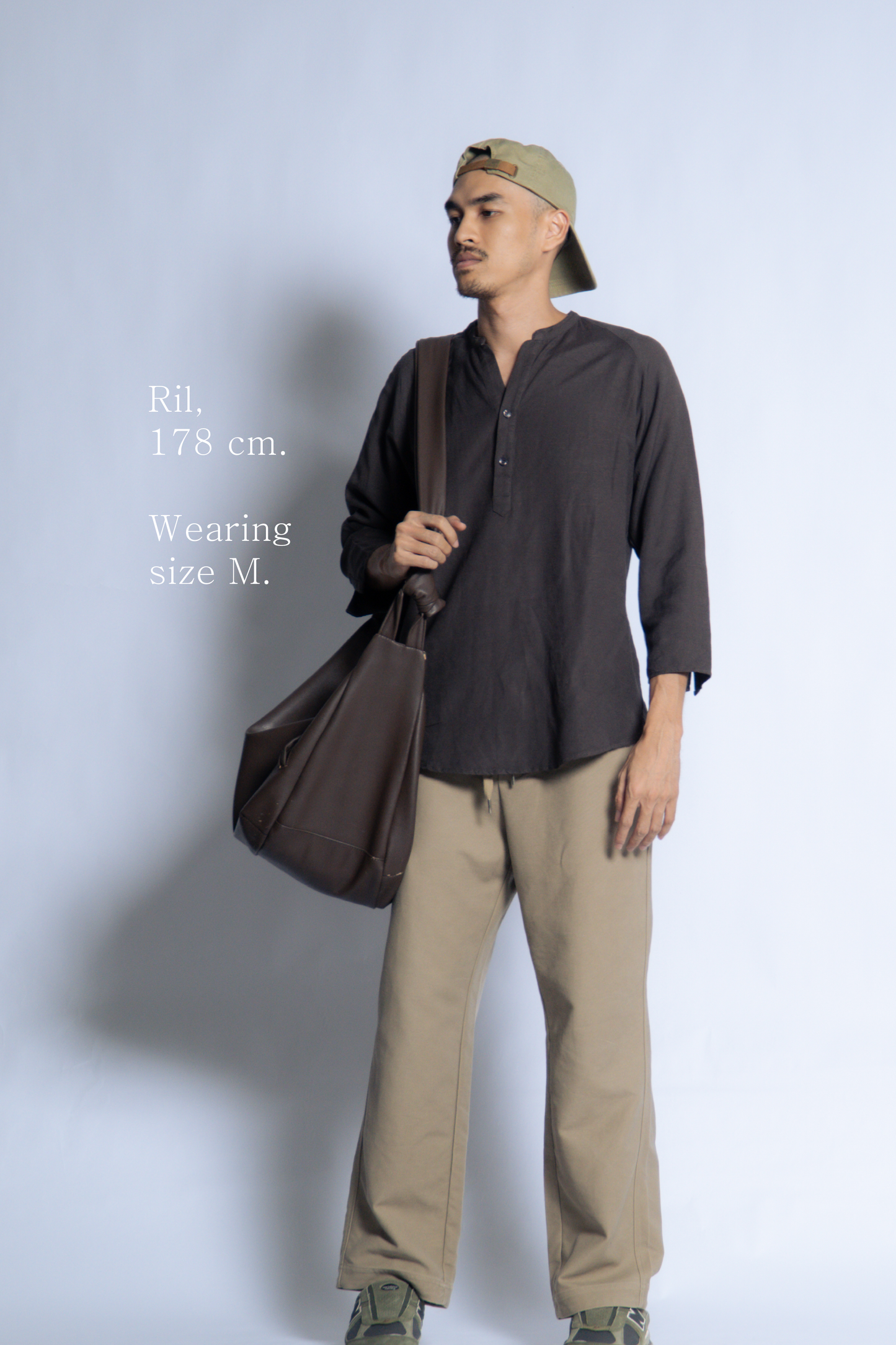 sw1 linen raglan henley [ash brown]