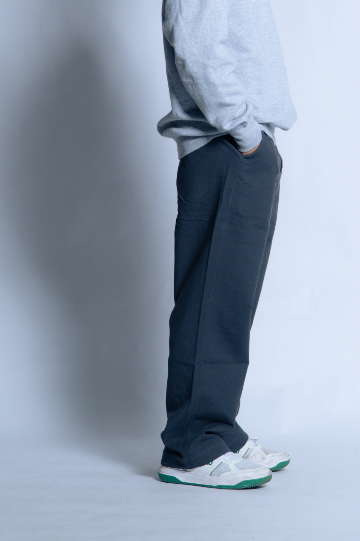 sw1 straight-leg relaxed twill trousers [gunmetal grey]